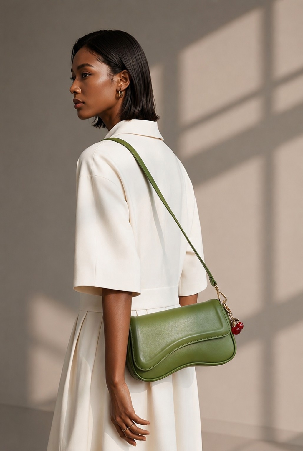 Emperor Shoulder Bag – The Zelle Gallery